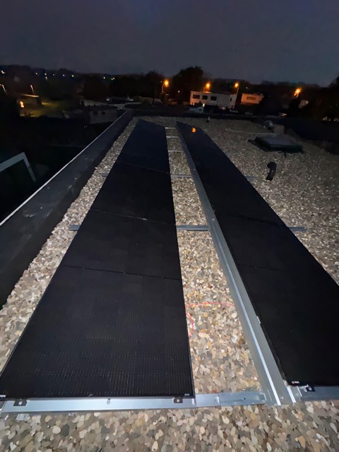 Laadpaal aan de woning in Ruiselede